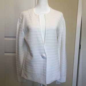 Jones New York Classy White Sweater - Medium